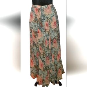 Coldwater Creek Reversible midi skirt in beautiful florals.